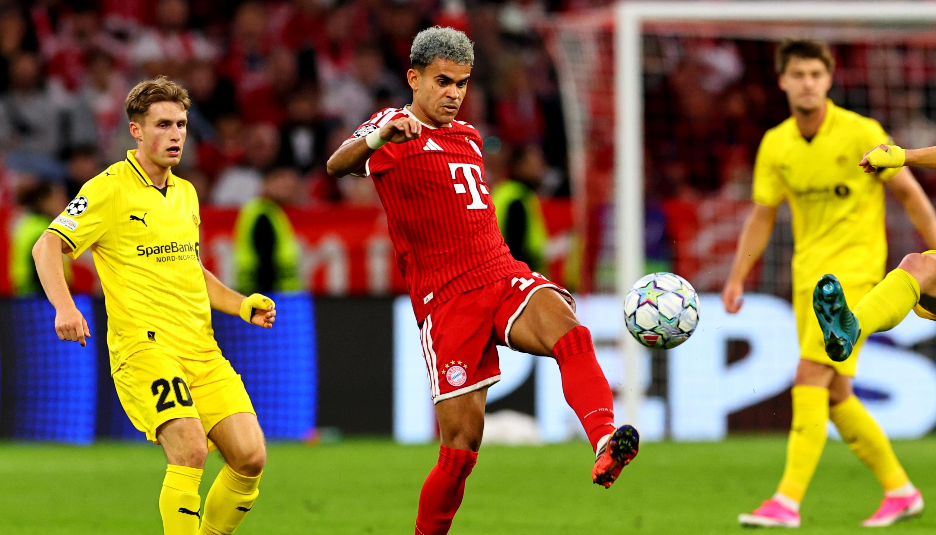 Luis Díaz durante un partido de Liga de Campeones con el Bayern Múnich. 