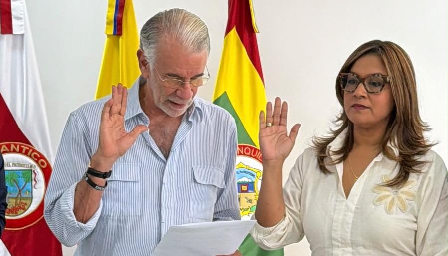 Acto de posesión de Maribel Castro Flores. 