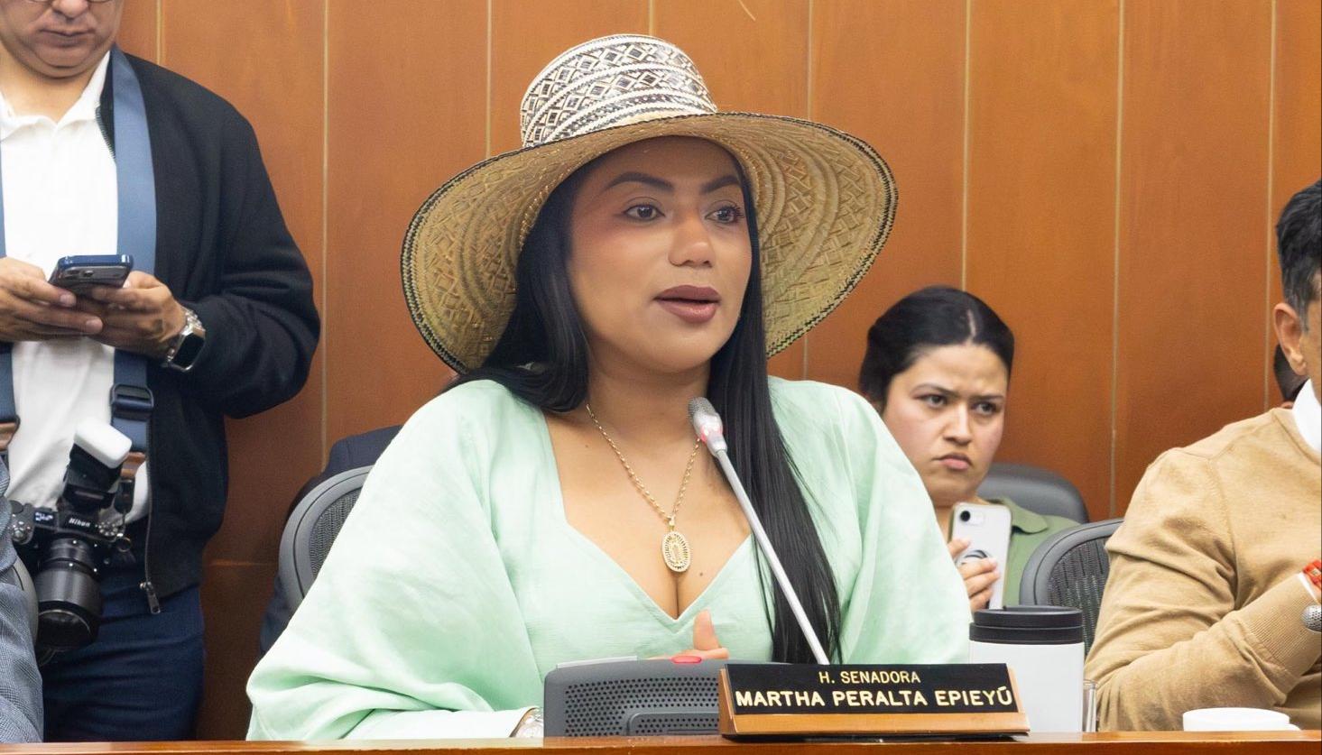 Martha Peralta, senadora de la República. 