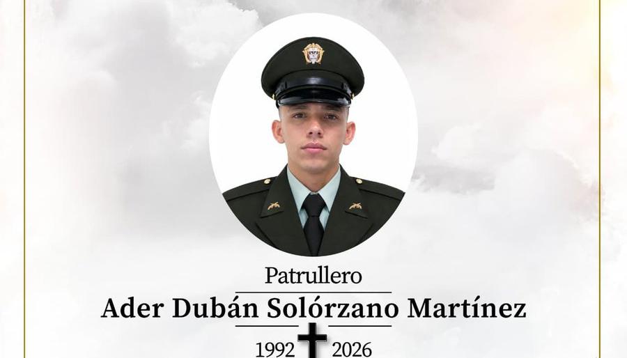 Patrullero de la Policía Ader Durán Solórzano Martínez.