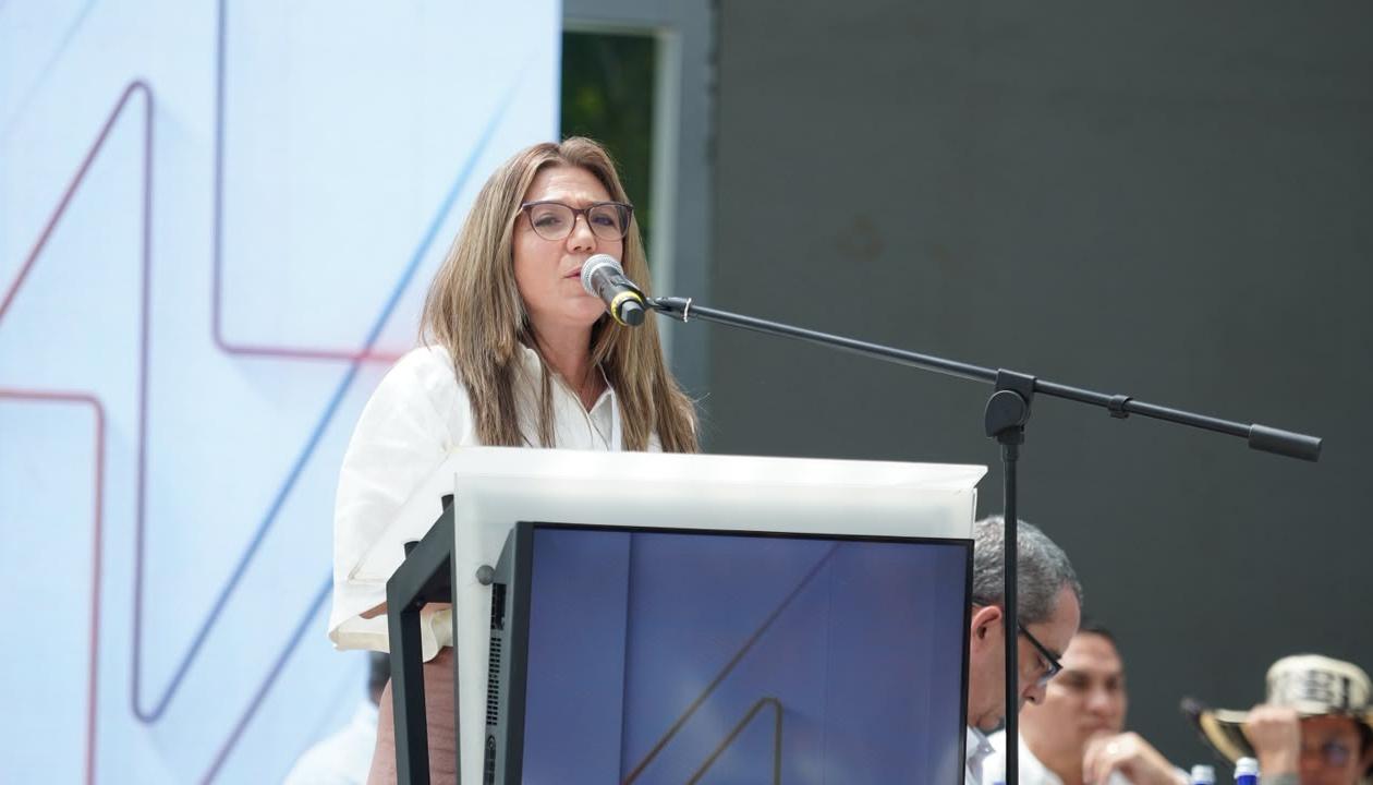 Adriana Jiménez, directora de la Creg.