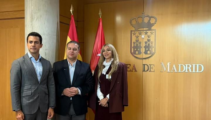 Visita de la Gerente de Ciudad, Ana María Aljure, a Madrid. 