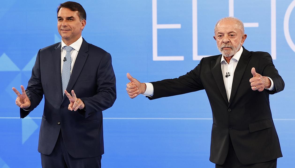 El senador opositor Flávio Bolsonaro y el presidente Luiz Inácio Lula da Silva.