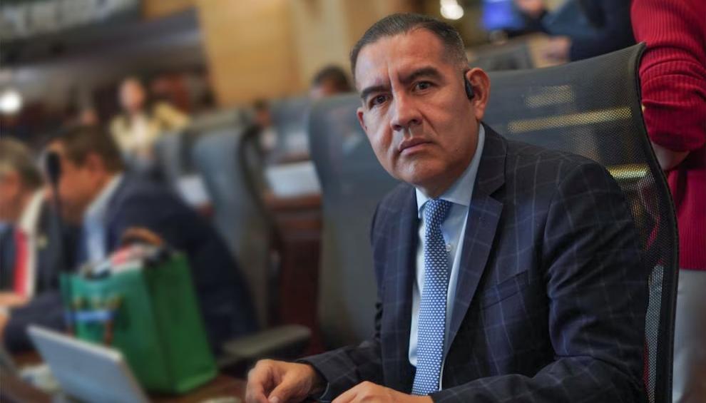 El senador Wilmer Ramiro Carrillo Mendoza.