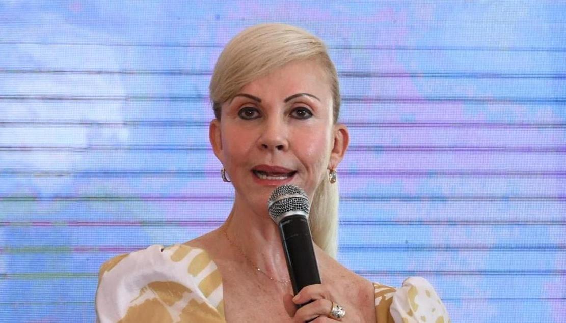  La Gobernadora del Valle del Cauca, Dilian Francisca Toro. 