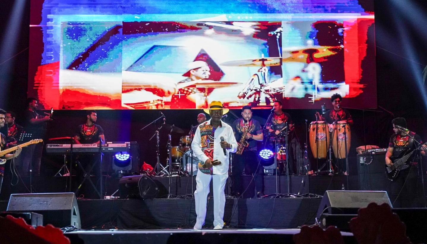La Banda de Haití es la invitada a la sesión especial de 'Amigos de la música', en homenaje a Edwin Madera.
