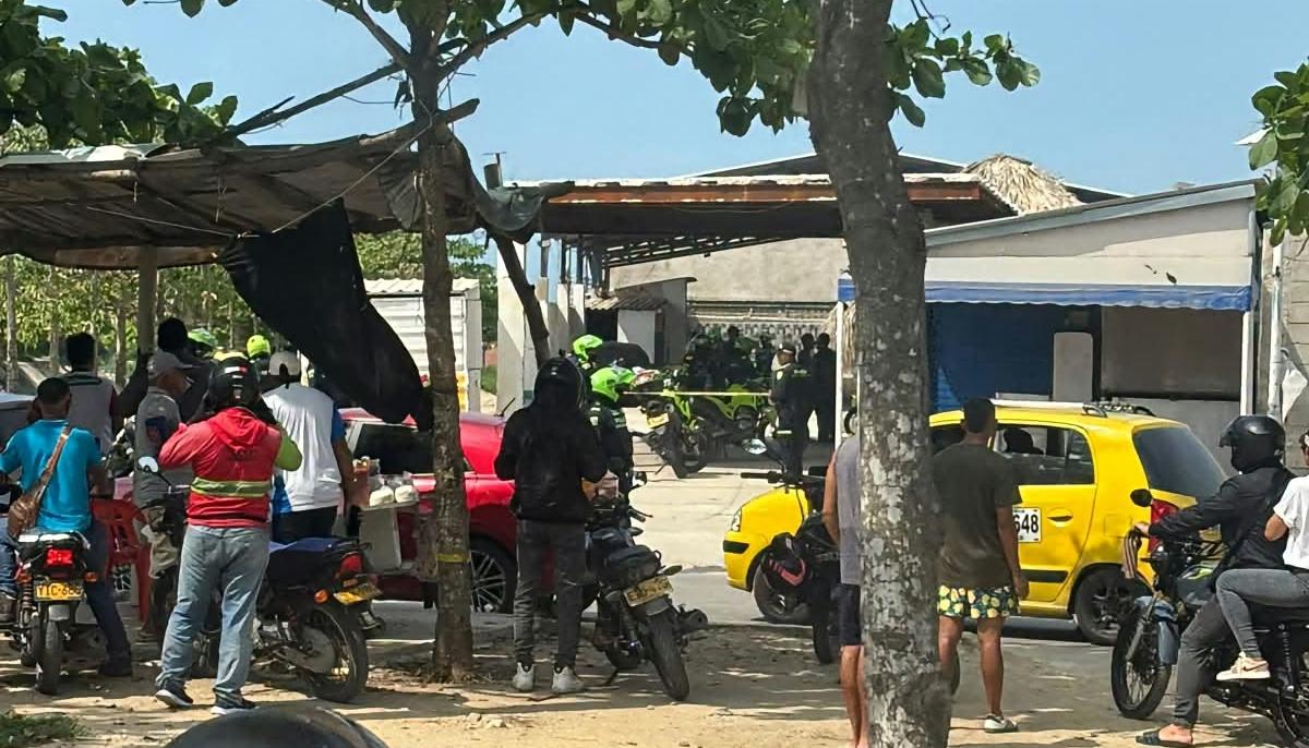 Lavadero de carro donde se presentó el atentado con artefacto explosivo. 