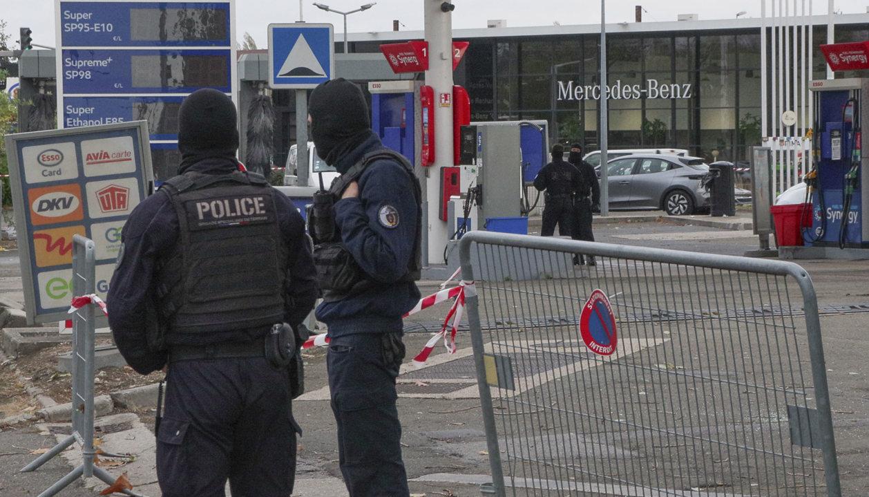 Estación de servicio en Trappes, al suroeste de París.
