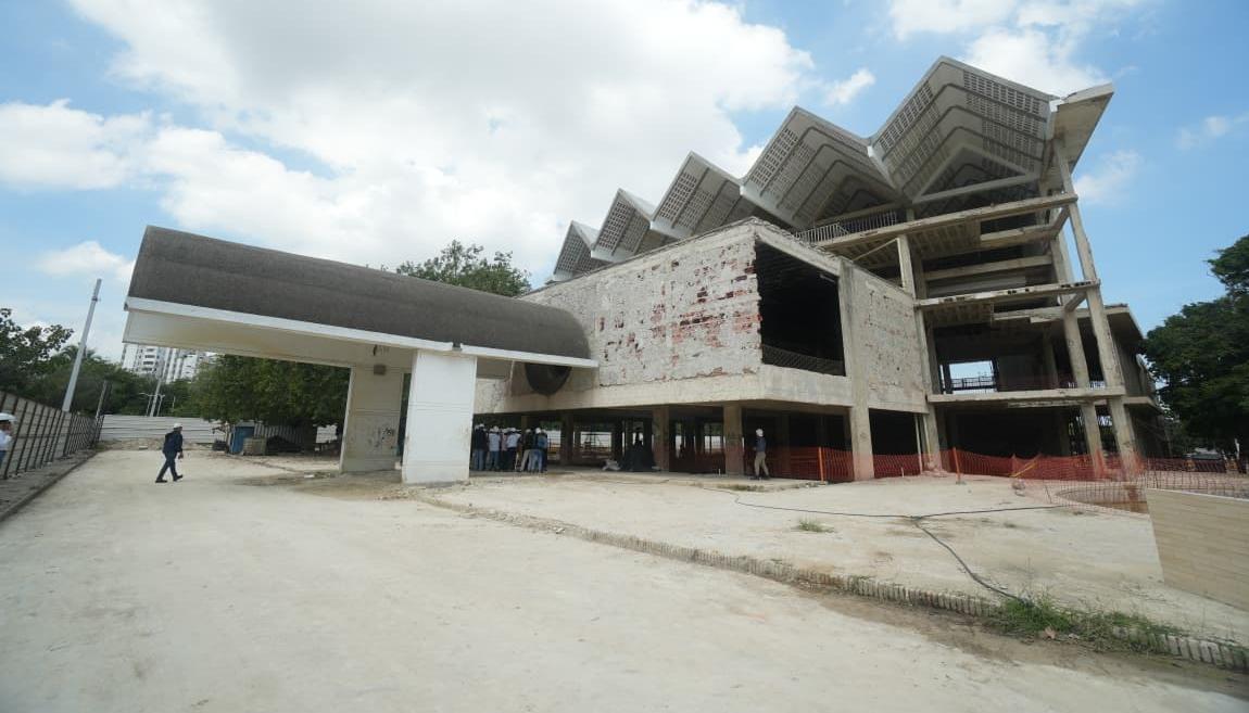 Teatro Amira de la Rosa.