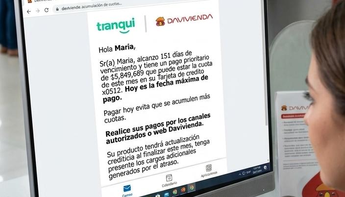 La docente ha recibido esta notificaciones que ya debe un saldo acumulado de pago de cuotas de la tarjeta de crédito. 