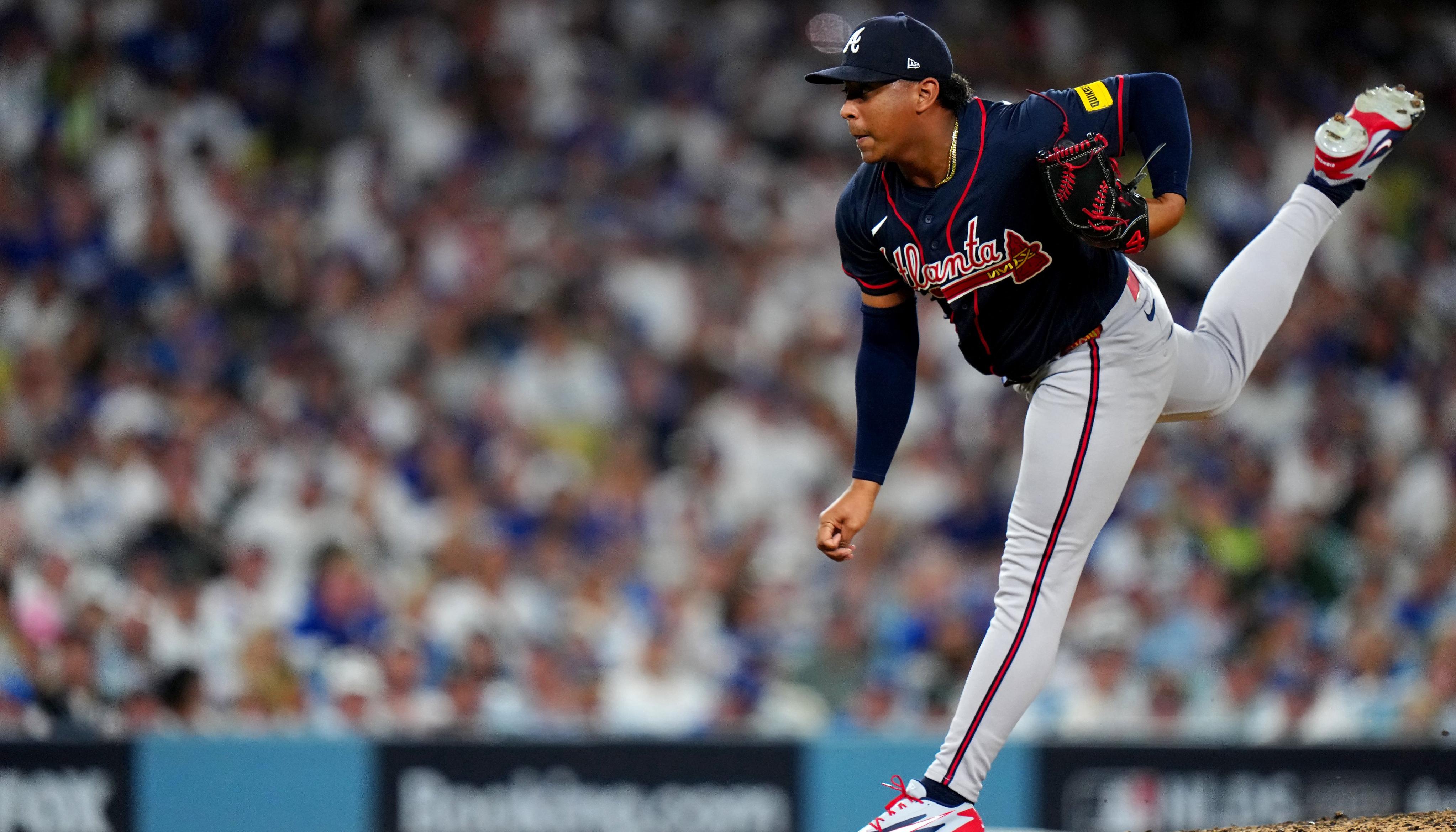 El colombiano Didier Fuentes, lanzador de los Bravos de Atlanta. 