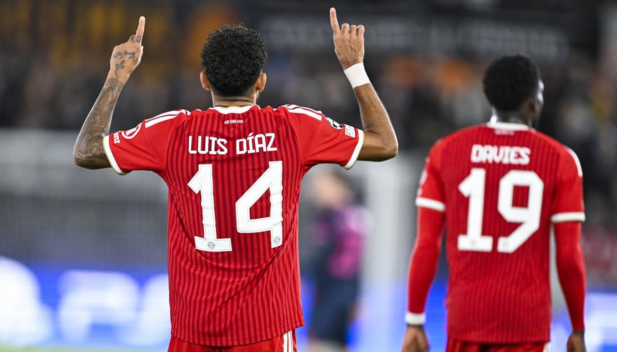 Luis Díaz festeja su gol contra el Viking Stavenger.