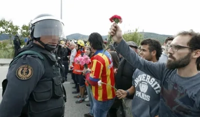 Incidentes en el exterior del Pabellón Deportivo municipal de Sant Julia de Ramis (Girona).