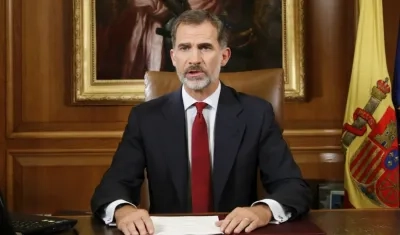 El Rey Felipe VI dirige un mensaje a los españoles dos días después del referéndum ilegal organizado por la Generalitat sobre la independencia de Cataluña. 