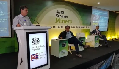 Bruce MacMaster, presidente de la ANDI.