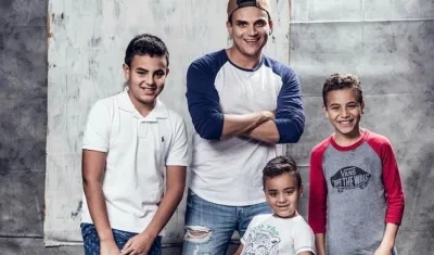 Silvestre Dangond y sus hijos 'Monaco', Luis José y 'El Prince'.