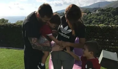 Lionel Messi con su familia. 