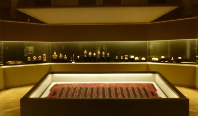 El tesoro lo componen 122 piezas de oro que actualmente reposa en el Museo de América de Madrid.