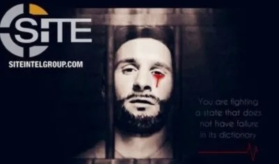 La imagen muestra al astro argentino como prisionero y sangrando.