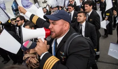 Pilotos de Avianca en huelga