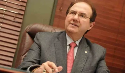 Leonidas Bustos, exmagistrado.