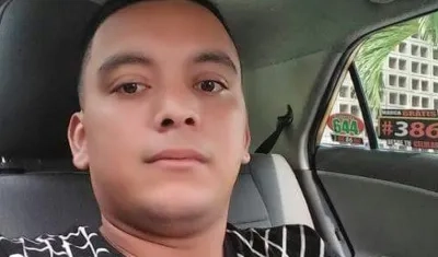 Taxista asesinado, identificado como  José Luis Sepúlveda Carrillo, de 25 años.
