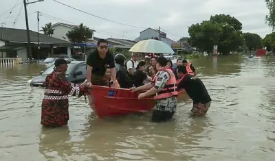  La agencia de desastres indicó que 600 viviendas han sido destruidas o dañadas.
