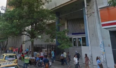 Fachada del BBVA en el Paseo Bolívar.