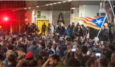 El Gobierno español reclamó al Constitucional que anulara urgentemente la declaración al considerar que podía "producir efectos jurídicos propios".