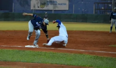 Leones sigue siendo el líder del torneo. 