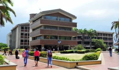 La pugna al interior del Consejo Superior sigue en las instancias judiciales.