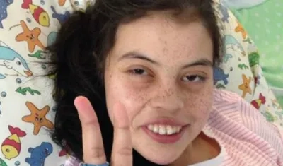 Daniela Vargas, niña enferma del corazón, a la que supuestamente se le negó un trasplante por ser pobre.
