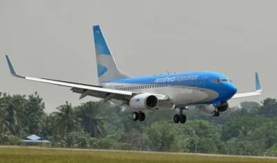 Imagen de un avión de la empresa Aerolíneas Argentinas.