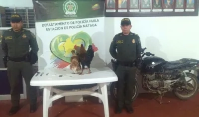 Policía del Huila divulgando el resultado del operativo.