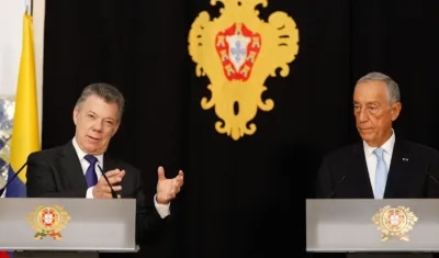 Los presidentes de Colombia, Juan Manuel Santos, y de Portugal, Marcelo Rebelo de Sousa