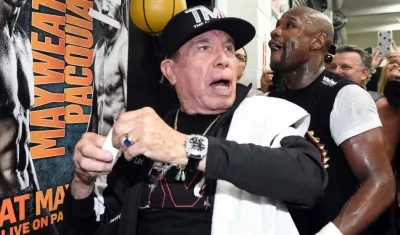 Rafael García, curador de heridas de boxeadores profesionales. 