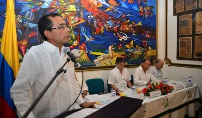 El rector de la Universidad Simón Bolívar, José Consuegra Bolívar.