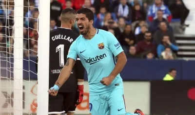 Suárez celebrando uno de sus goles.