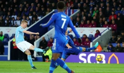 Kevin De Bruyne anotó un golazo para el City.