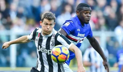 Duvan Zapata, delantero colombiano. 