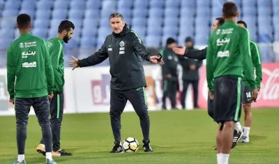 Edgardo Bauza, técnico argentino. 