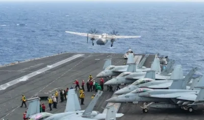  El avión se estrelló en aguas del Mar de Filipinas.