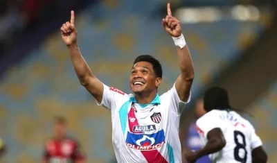 Teófilo Gutiérrez festejando el gol en el Maracaná.
