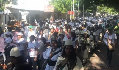 Indígenas marchan por las calles de Valledupar