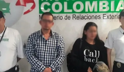 Dos de los capturados en el aeropuerto El Dorado.