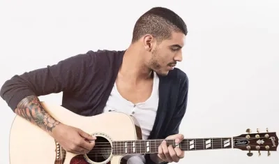 El cantante Manuel Medrano.