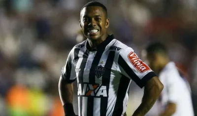 Robinho, delantero brasileño. 
