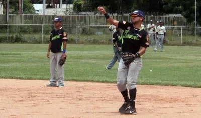 Javier Betancourt, pelotero venezolano. 