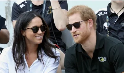 Meghan Markle y el príncipe Enrique de Inglaterra se casarán en 2018.