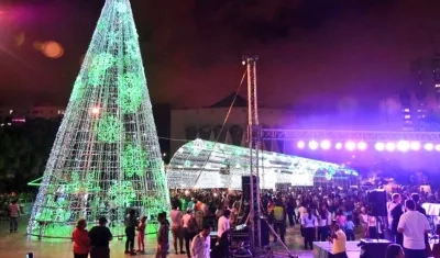 Las figuras navideñas en la Plaza de la Paz.